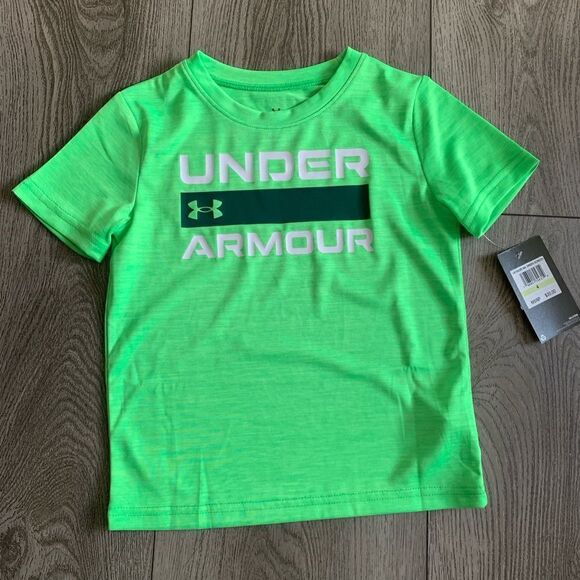 Under armour boys graphic t shirt size 4 - Picture 1 of 3